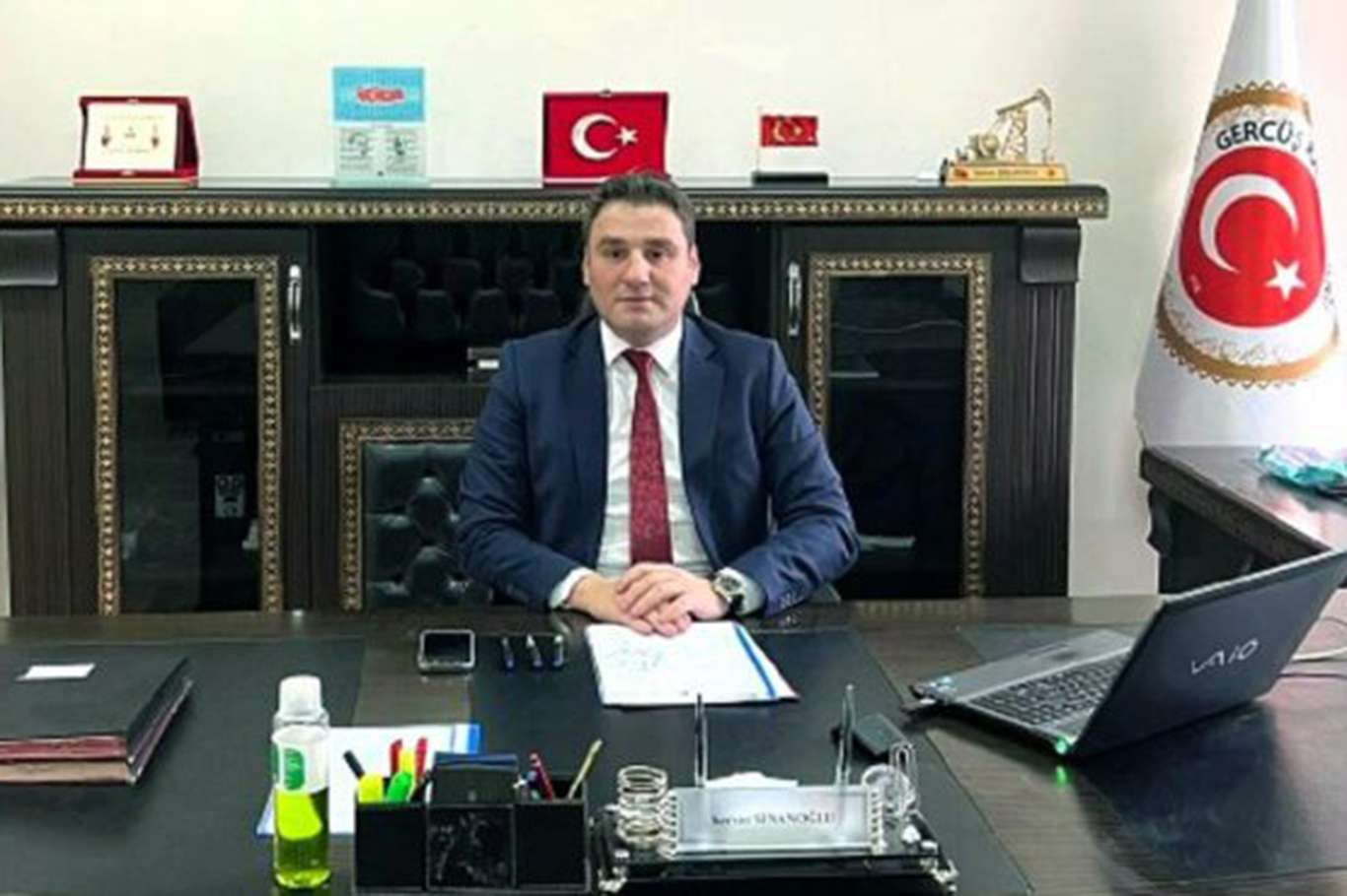 Alkollü araç kullanarak bir çocuğun ölümüne neden olan kaymakam tutuklandı Alkollü araç kullanarak bir çocuğun ölümüne neden olan kaymakam tutuklandı